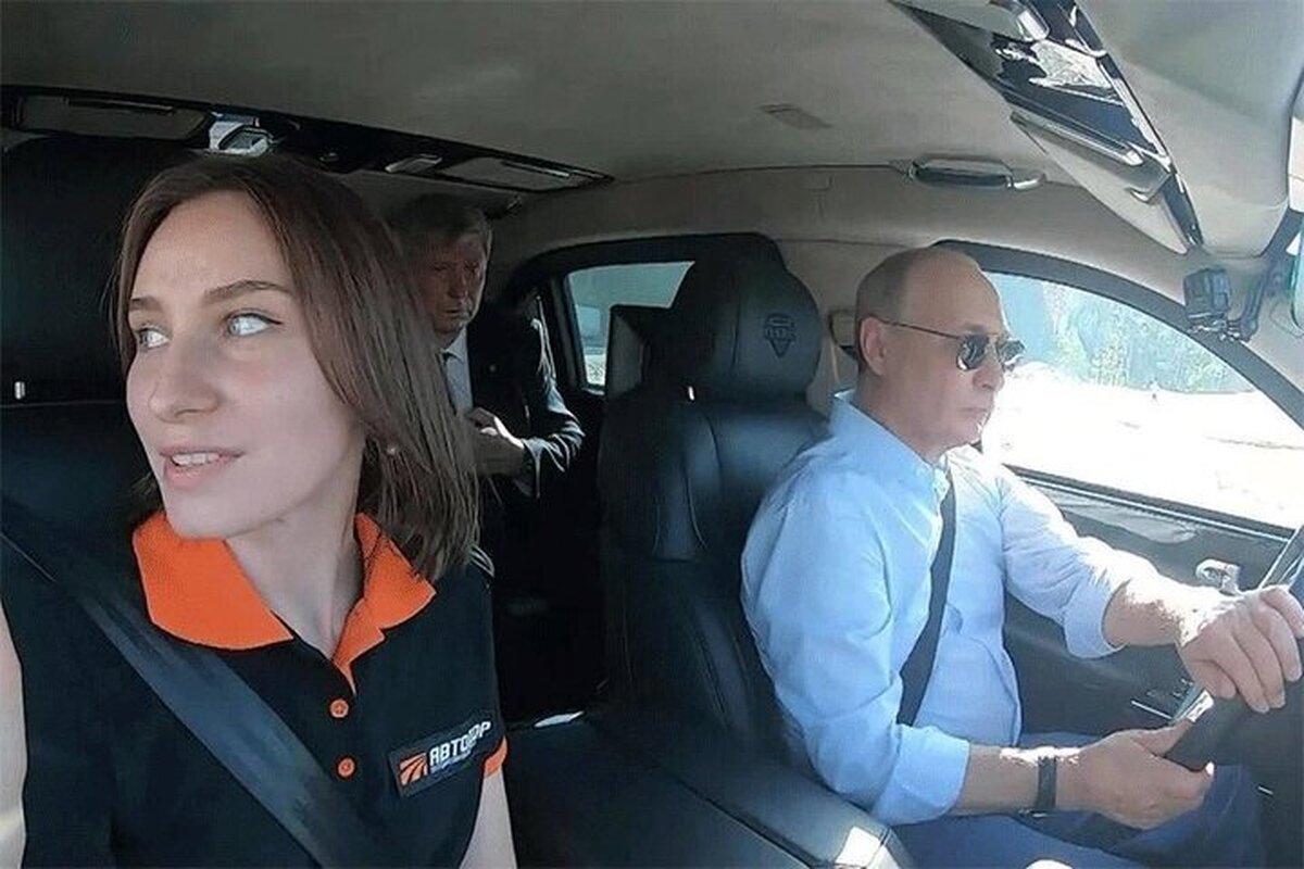 رانندگی پوتین روی پل کریمه