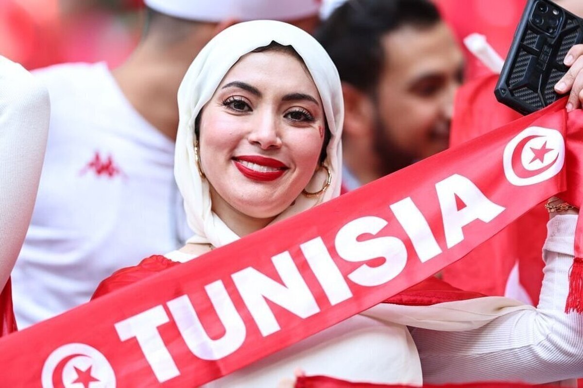 پوشش زنان تونسی در جام جهانی ۲۰۲۲ قطر (عکس)