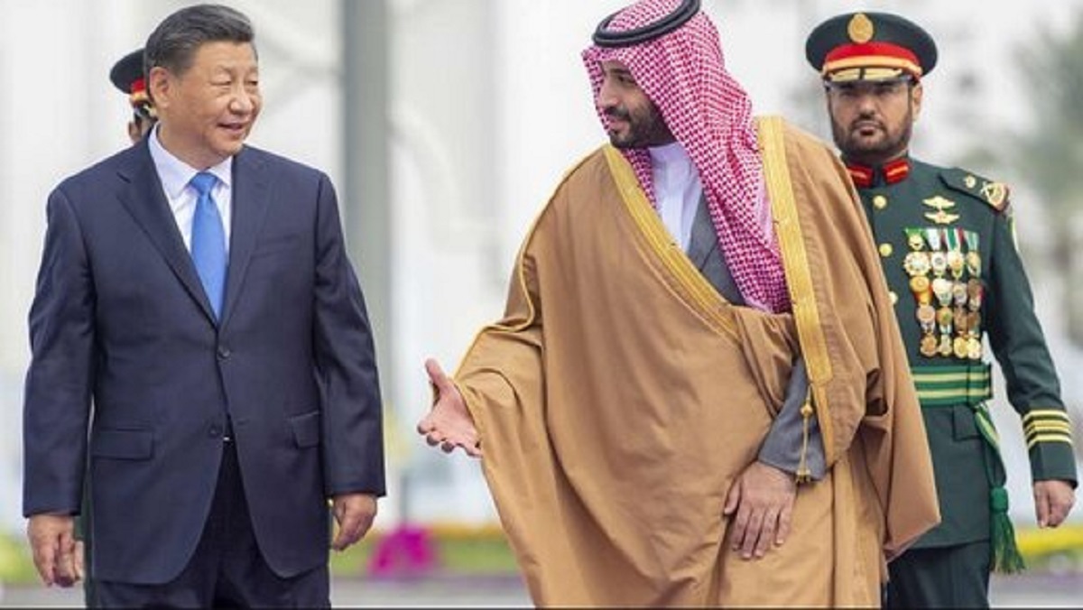 کارشناس اقتصاد سیاسی: مانور سیاسی چین در عربستان نتیجه انفعال ایران است / شاید روسیه هم تغییر موضع دهد
