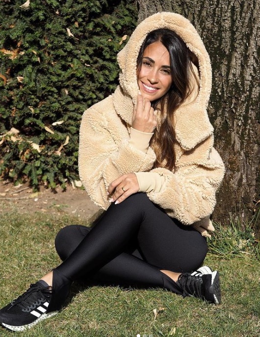 آنتونلا روکوزو؛ داستان دختری که در ۵ سالگی دل لیونل مسی را برد