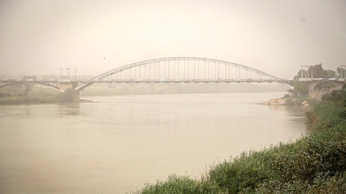 آلودگی هوا؛ مدارس ۴ شهرستان خوزستان را امروز سه شنبه هم غیر حضوری کرد