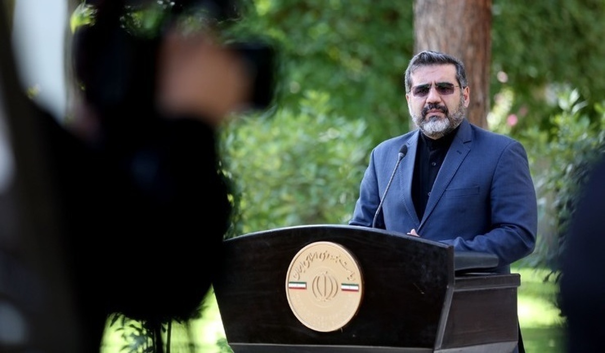واکنش وزیر ارشاد به طرح ابطال ویزای آمریکا برای فرزندان مقامات ایرانی: کاملا موافقیم، همین روند را ادامه بدهند