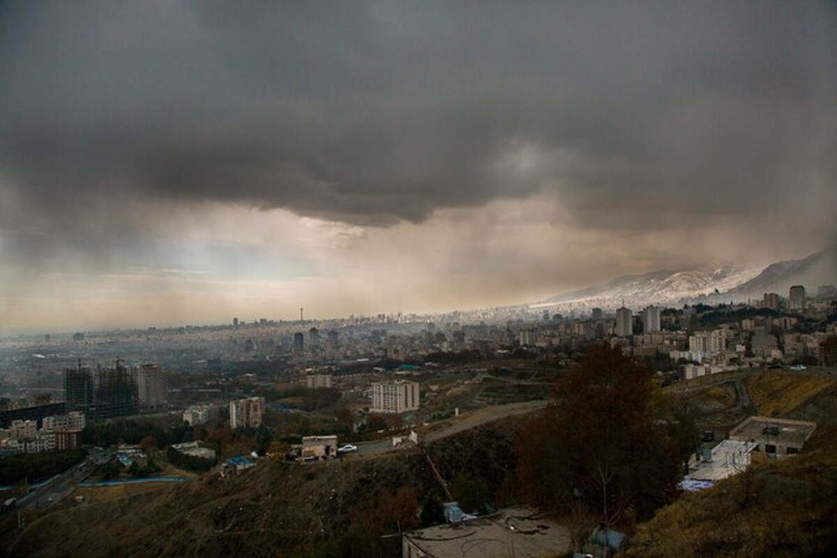 بارش باران و وزش باد در تهران / کاهش دما از فردا یکشنبه