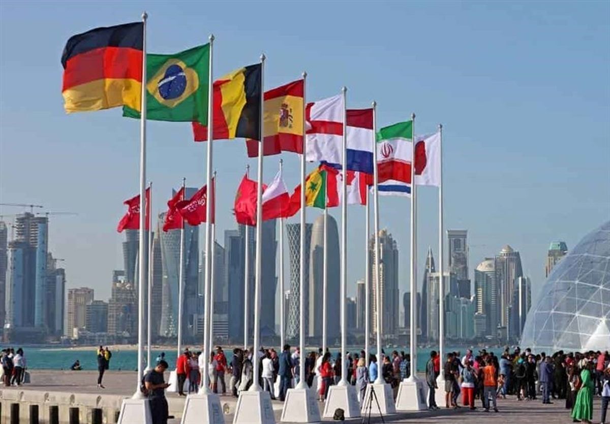 مهر تایید روزنامه دولت بر حضور ملیت‌های دیگر در ورزشگاه قطر به نفع تیم ملی