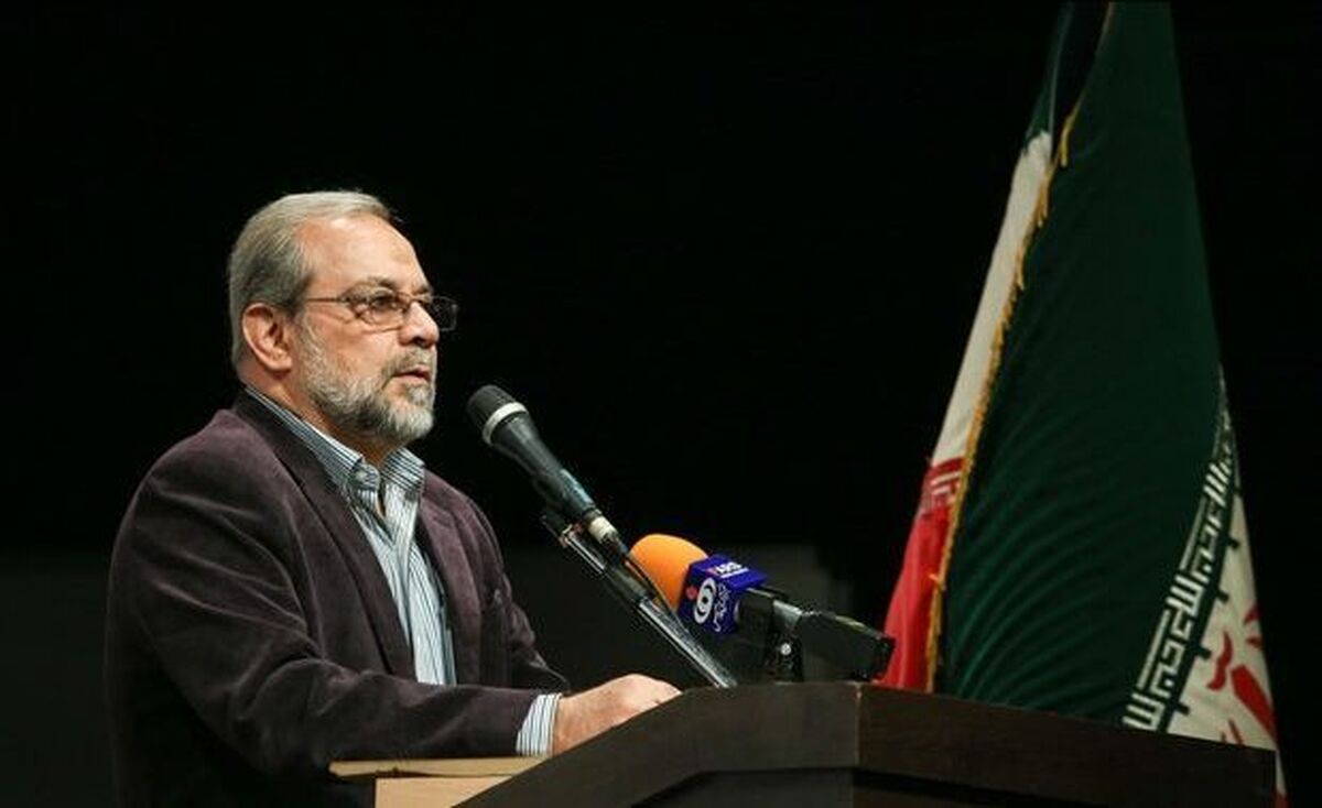 دبیر مجمع تشخیص مصلحت:  خداوند پیروزی ملت ایران را مادام که در خط انقلاب اسلامی حرکت کنند تضمین کرده است / شرارت‌ها به زودی پایان می‌یابد