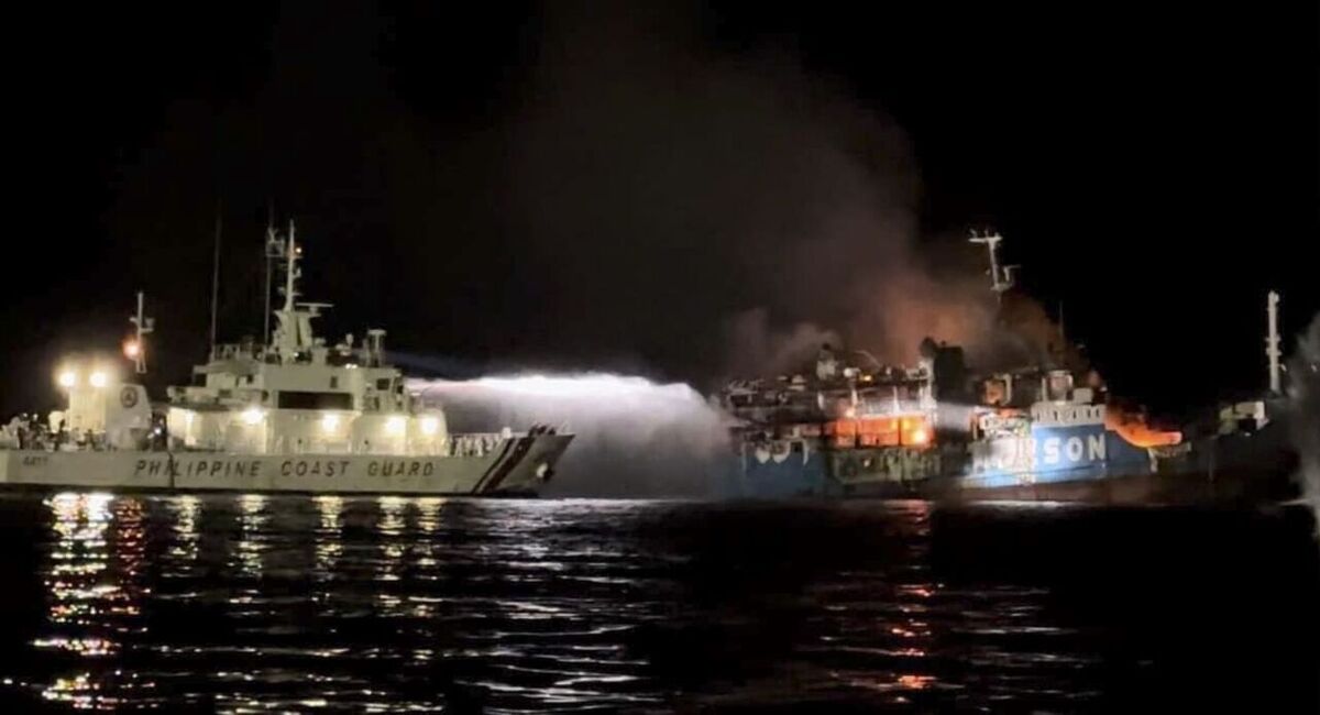 آتش‌سوزی کشتی تفریحی در فیلیپین جان ۱۲ نفر را گرفت