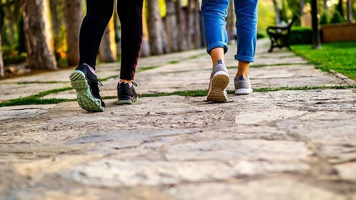 نتایج یک تحقیق: ۸ هزار قدم پیاده‌روی آنهم یک یا دوبار در هفته، خطر مرگ را کاهش می‌دهد