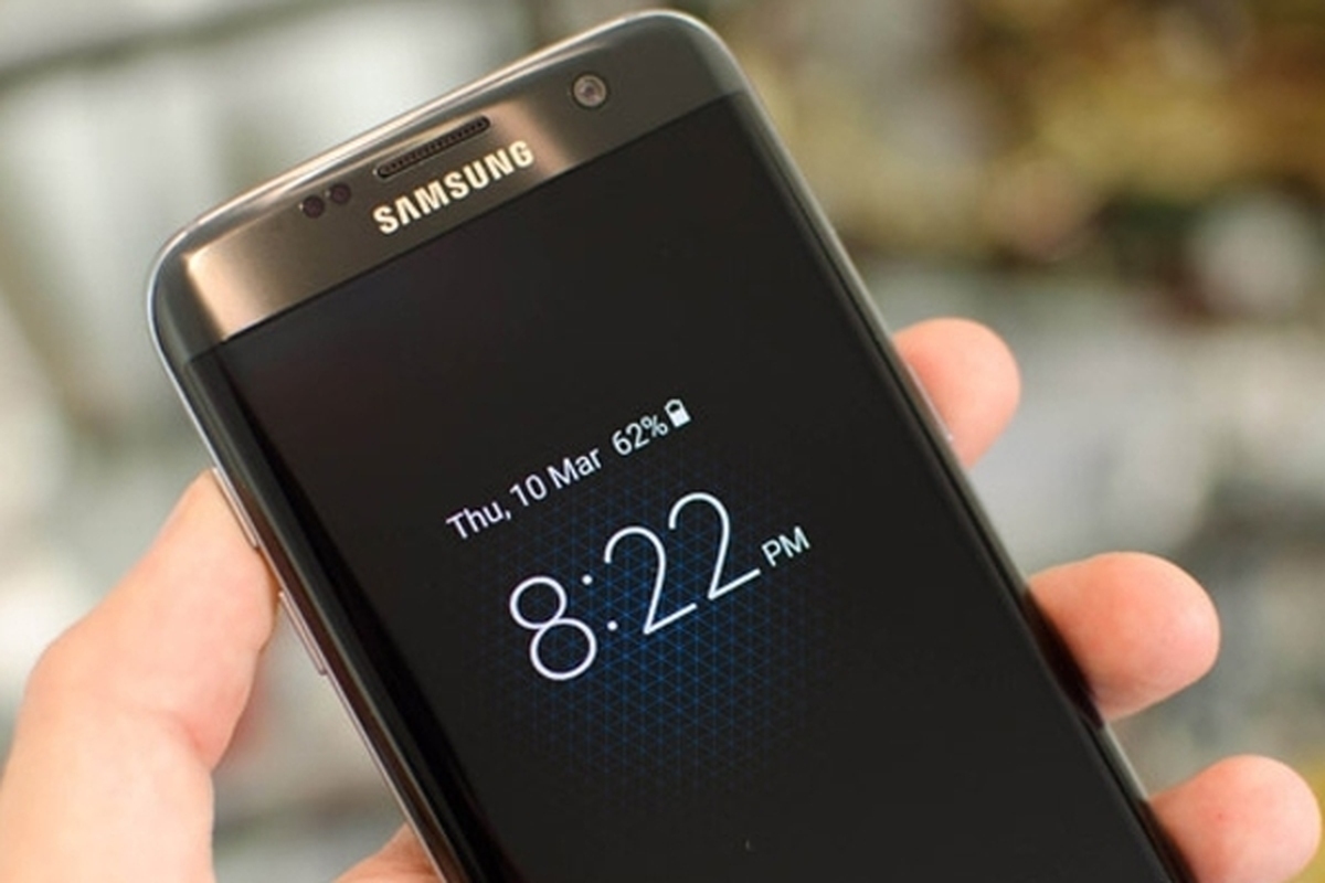 قابل توجه کاربرانی که هنوز ساعت موبایلشان درست نشده است