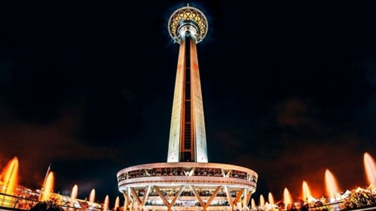 تخفیف ۵۰ درصدی برج میلاد به بازدیدکنندگان