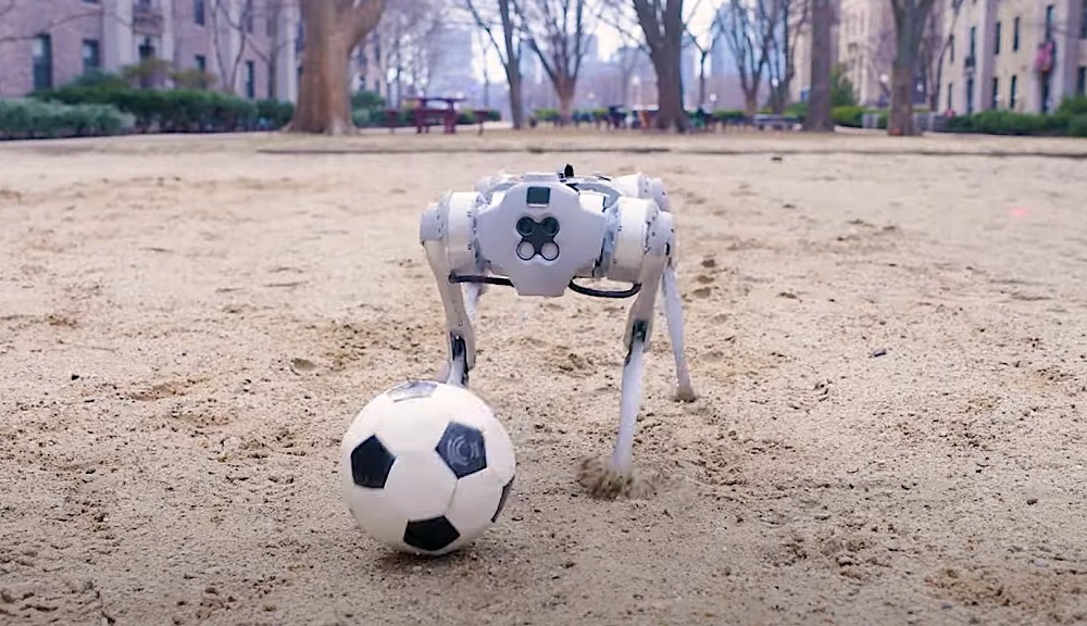 دریبل‌بات؛ لیونل مسی دنیای ربات های فوتبالیست