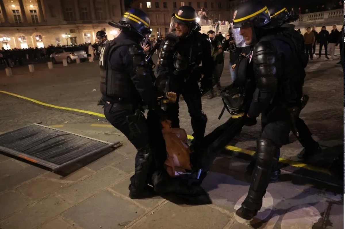 پوشش خبری اعتراضات فرانسه؛ از خط مقدم خبرنگاران حرفه ای تا اعلام آمار