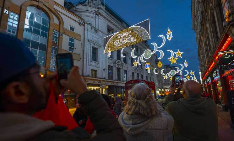 تزئینات رمضان در لندن (عکس) تزئینات رمضان در لندن (عکس)