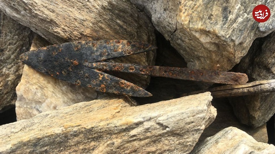 پیکان‌های فلزی