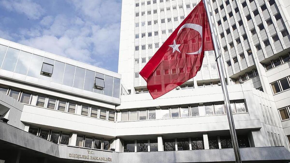 وزارت خارجه ترکیه: حمله نفرت‌انگیز به کتاب قرآن و پرچم ترکیه در دانمارک را با شدیدترین الفاظ ممکن محکوم می‌کنیم