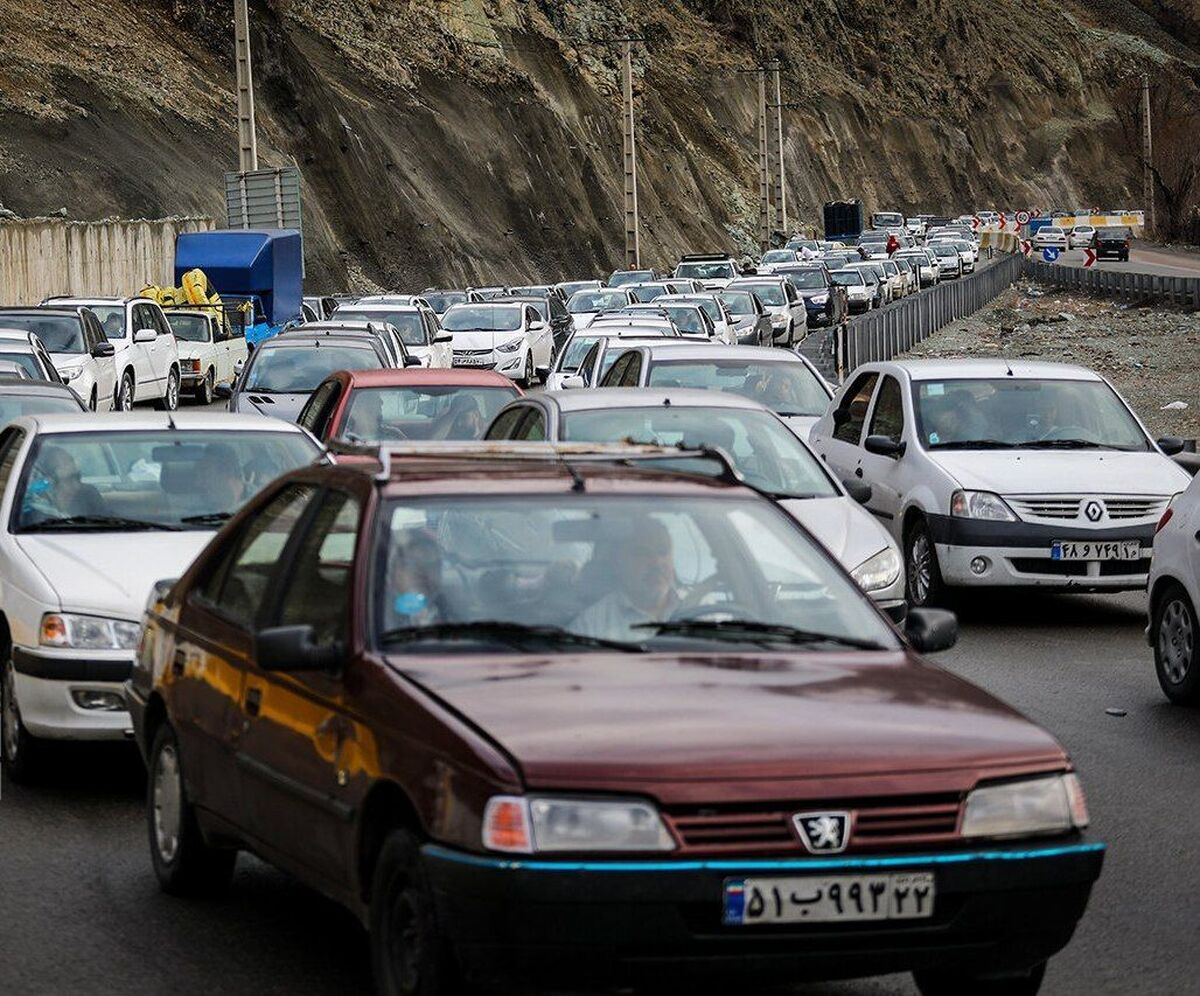 ترافیک فوق سنگین در جاده کرج -چالوس و آزادراه تهران - شمال 