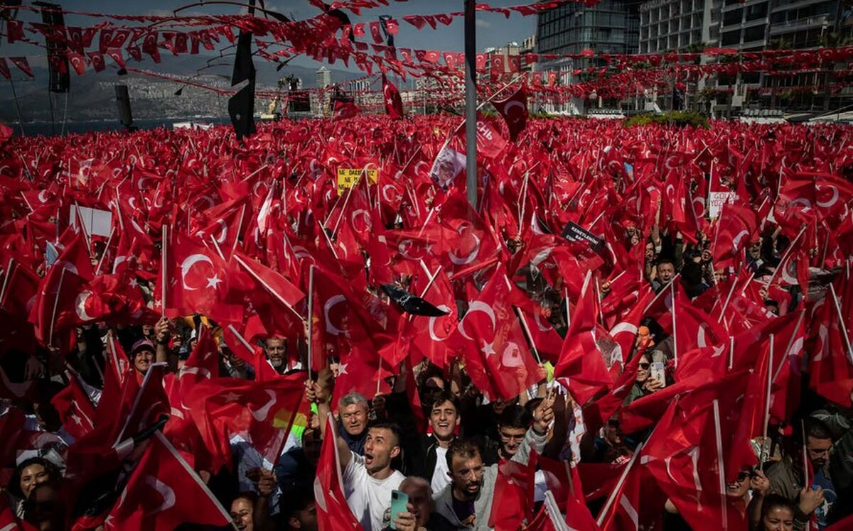 از قیمت پیاز تا سجاده نماز: نبرد سرنوشت ساز برای دموکراسی ترکیه
