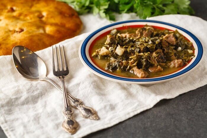 خورش گوجه سبز با گوشت