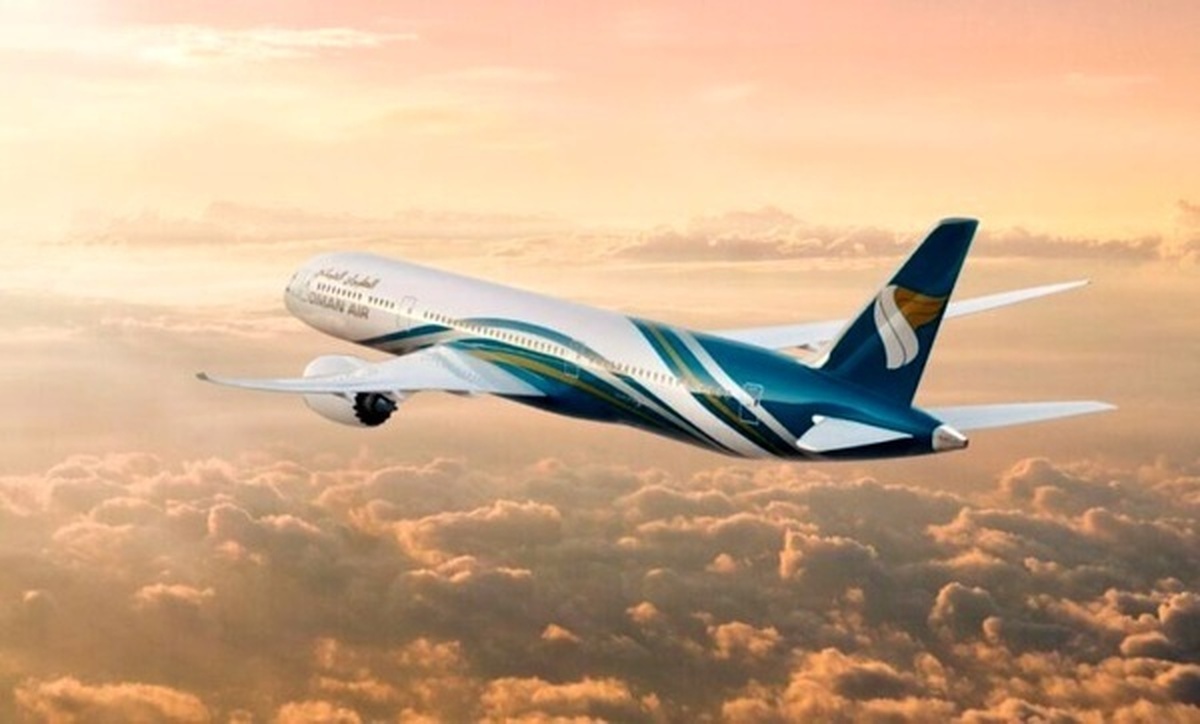 عمان‌ ایر: هواپیمای مسقط به شیراز به دلیل وجود اجسام خارجی در باند فرودگاه متوقف شد