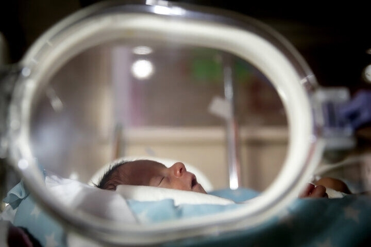 ماجرای زنده شدن نوزاد در بیمارستان امام‌ سجاد شهریار تهران (فیلم)