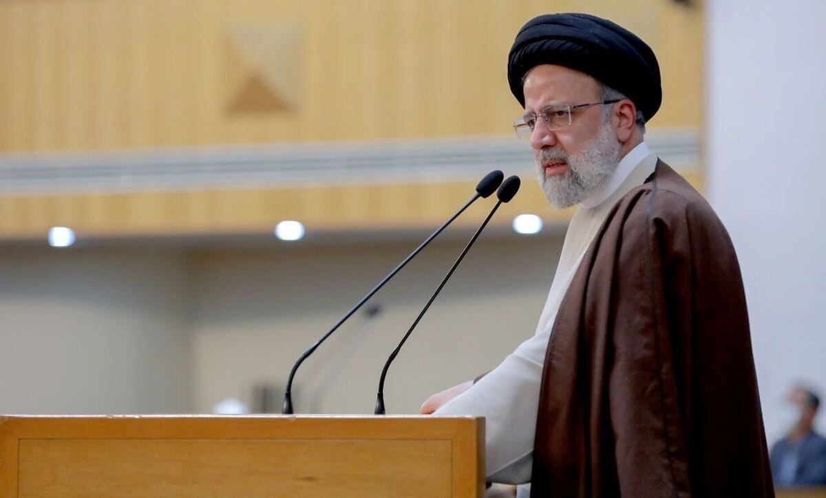هشدار جمهوری اسلامی به رئیسی: تکانی به کابینه بدهید