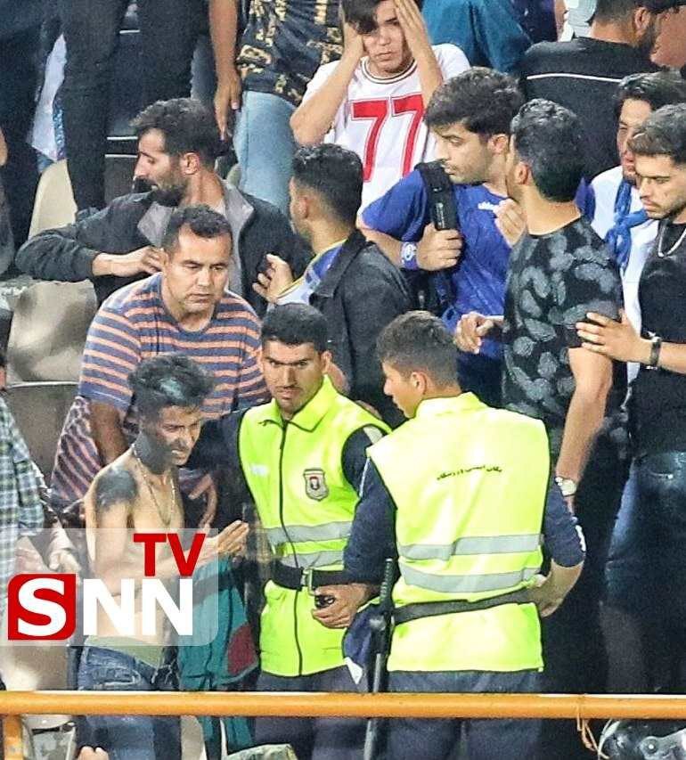 گزارش زنده/ استقلال 1 - 1 پرسپولیس (+فیلم) گزارش زنده/ استقلال 1 - 1 پرسپولیس (+فیلم)