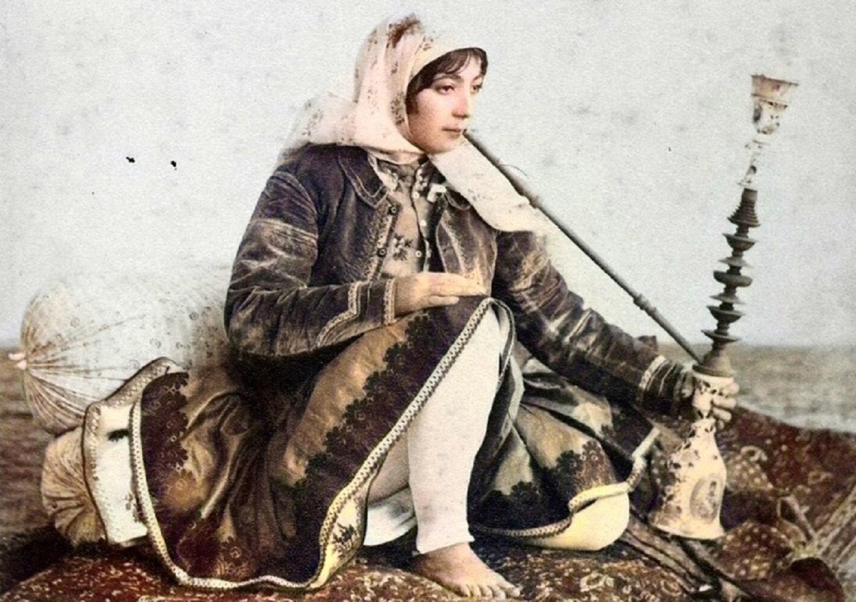 زیبایی زنان دوره قاجار به روایت تصویر و بر خلاف آن چه تا به حال دیده‌اید  (عکس)