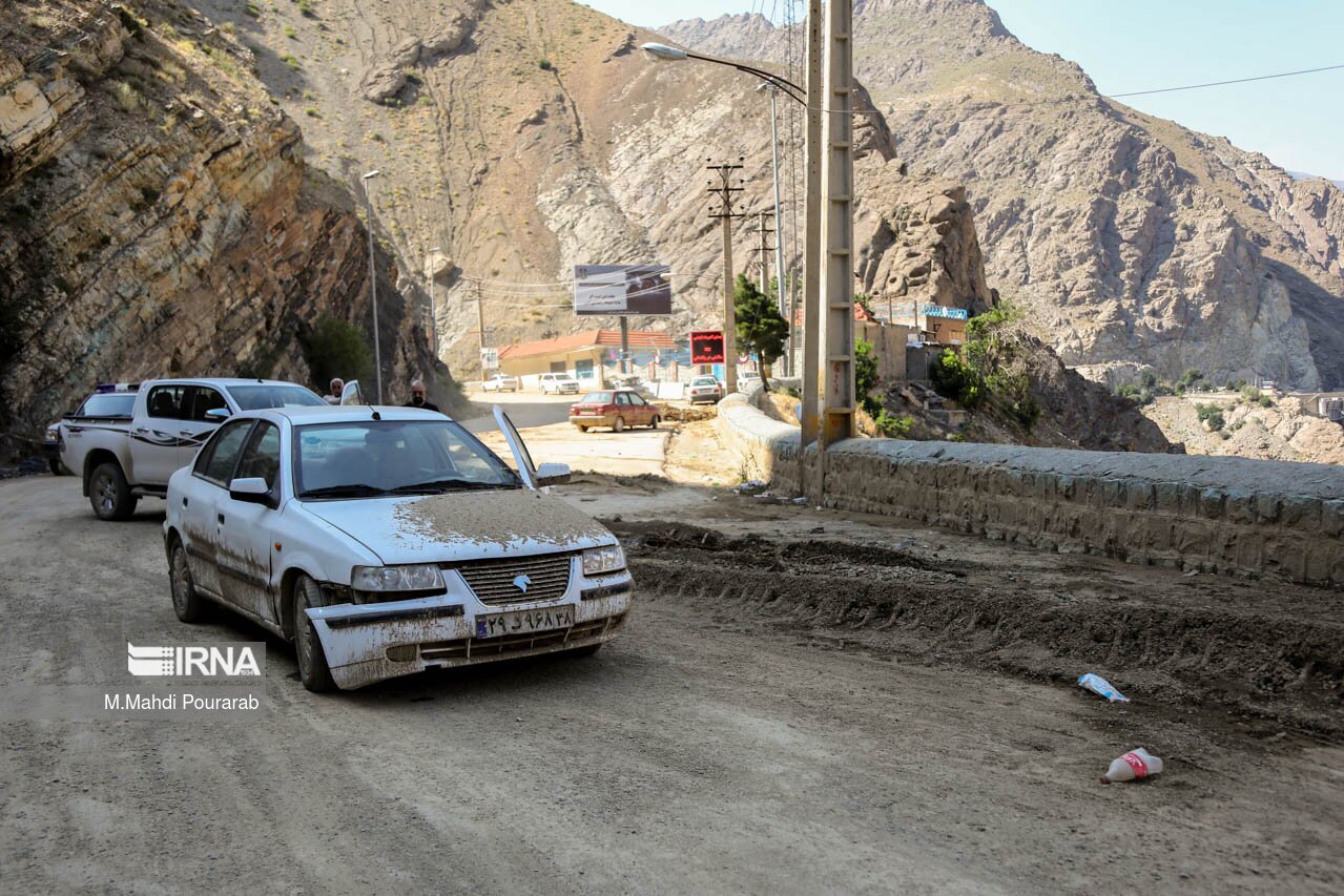 خسارت سیل در چالوس (عکس) خسارت سیل در چالوس (عکس)