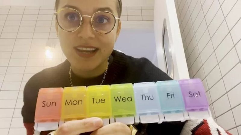 اختلال دو قطبی؛ «زنگ خطر را به صدا در‌آوردم و باعث تخلیه فرودگاه شدم» 4