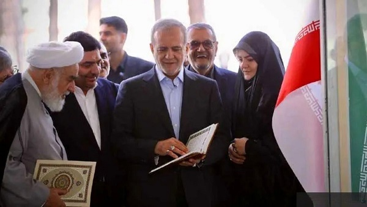 مرداد 1403؛ پزشکیان استخاره کرد؛ بد آمد/ هنیه در تهران ترور شد