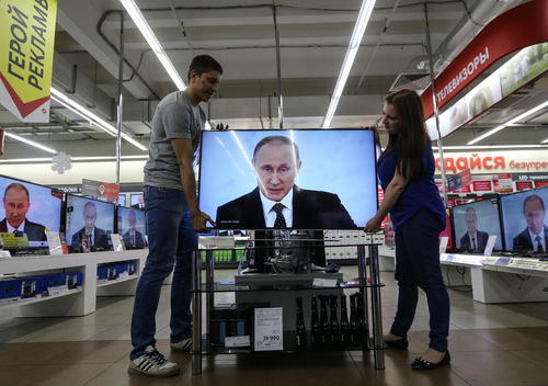 یک فروشگاه تلویزیون در مسکو