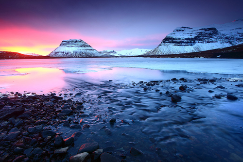 کوه های شهر کوپاووگور- ایسلند