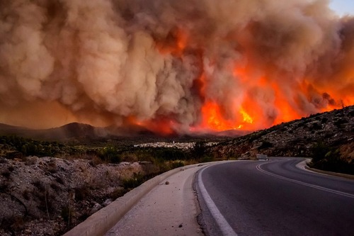 آتش سوزی جنگل – یونان