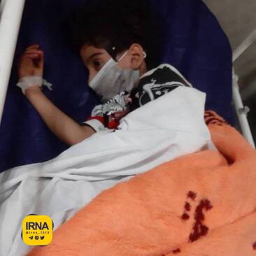 کودک مجروح شده در حادثه تروریستی امروز در شیراز