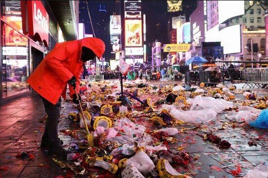 دیدنی های امروز؛ از مهمانی ترامپ تا جشن های سال نو میلادی 9