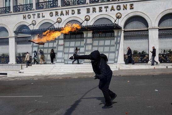 دیدنی های امروز؛ از دهمین سالگرد درگذشت چاوز تا جشنواره بودایی ها 11