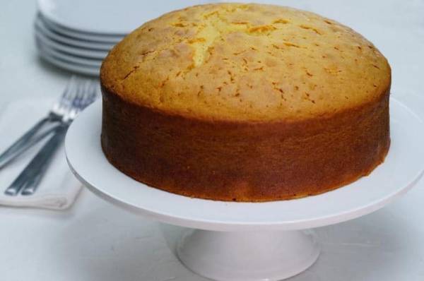طرز تهیه کیک وانیلی پف دار بدون فر و با فر (آسان و خوشمزه) طرز تهیه کیک وانیلی پف دار بدون فر و با فر (آسان و خوشمزه)