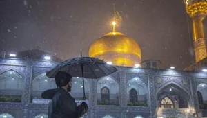 بارش باران بهاری در حرم مطهر رضوی