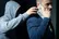 سارقان حتی به ماکت آیفون هم رحم نکردند؛ سرقت در کمتر از ۵ دقیقه
