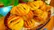 طرز تهیه کلوچه خرمایی خانگی با ۲ عدد تخم مرغ