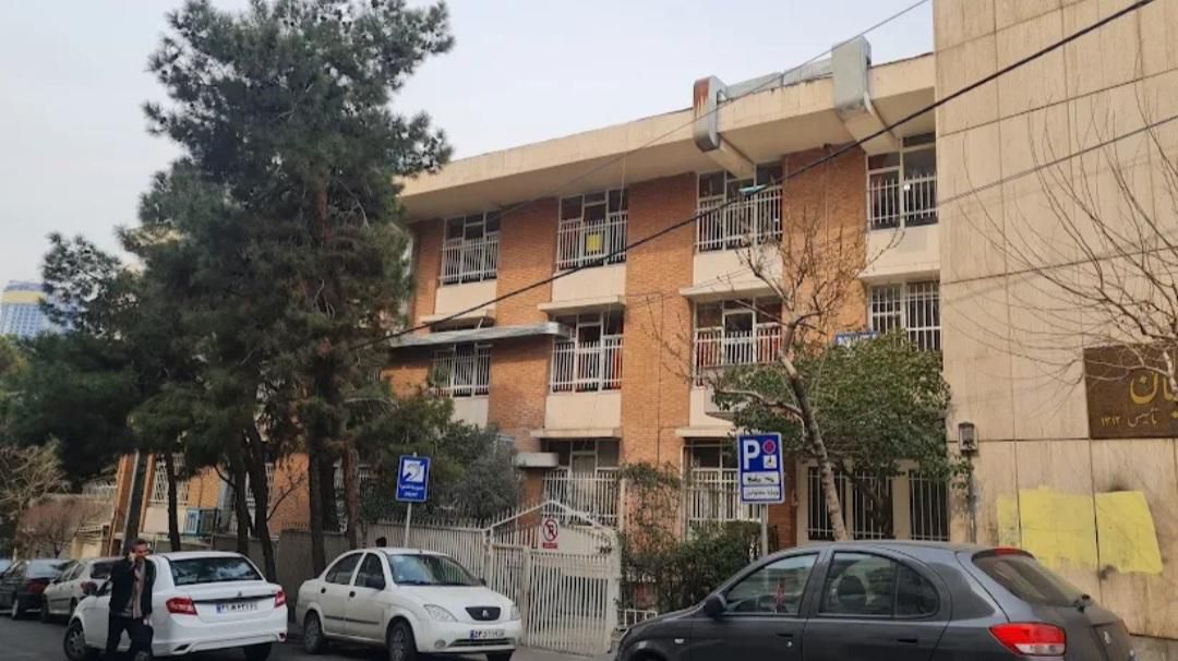 مدرسه باغچه بان مدرسه باغچه بان