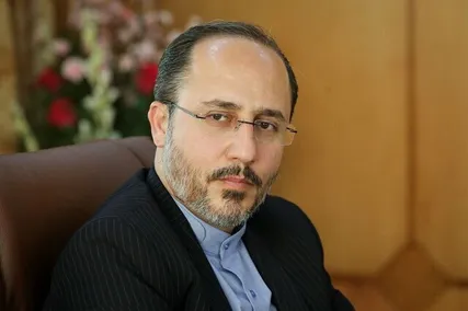 سپهر خلجی و وارونه‌گویی دربارۀ " خطای محاسباتی مسؤولان"