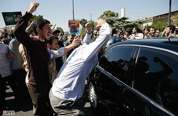 حمله به خودروی روحانی بعد از سفر نیویورک