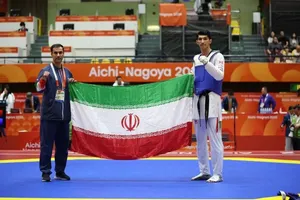 لحظه پخش سرود جمهوری اسلامی ایران پس از طلای آرین سلیمی در ناگویا