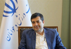 وزیر ورزش: پرچم یا نشان دیگری جز پرچم ما در ورزشگاه‌های جام جهانی باشد، می‌توانیم بازی را ادامه ندهیم