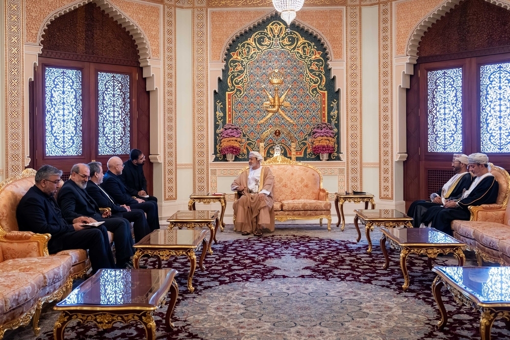 سفر قالیباف و عراقچی به مسقط و دیدار با سلطان عمان سفر قالیباف و عراقچی به مسقط و دیدار با سلطان عمان
