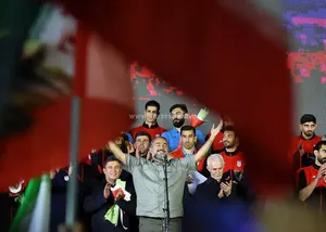 همای: افرادی که سکوت کردند شایستگی خواندن آهنگ تیم ملی را نداشتند