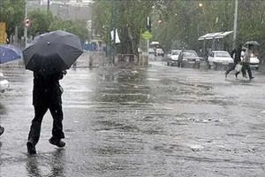 سامانه بارشی وارد کشور شد؛ ۱۰ استان در انتظار باران