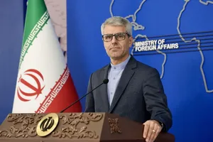 بقائی: آمریکا با راهزنی دریایی زنجیره تأمین انرژی جهان را مختل کرده است