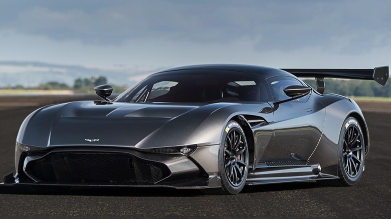 استون مارتین ولکان (Aston Martin Vulcan) استون مارتین ولکان (Aston Martin Vulcan)