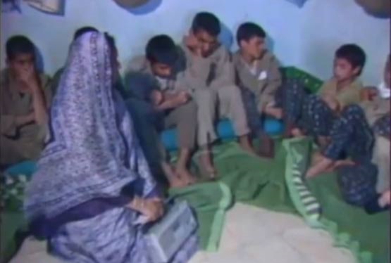 مصاحبه پزشکیان با خبرنگار زن هندی و خاطرهٔ تذکر حجاب دو نوجوان اسیر ایرانی در عراق مصاحبه پزشکیان با خبرنگار زن هندی و خاطرهٔ تذکر حجاب دو نوجوان اسیر ایرانی در عراق